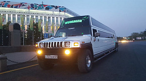 Лимузины Хаммер 24х-местный в аренду Алматы