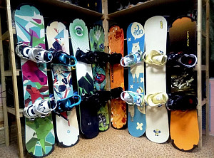 Качественные сноуборды/лыжи/экипировка в аренду по доступным ценам Алматы